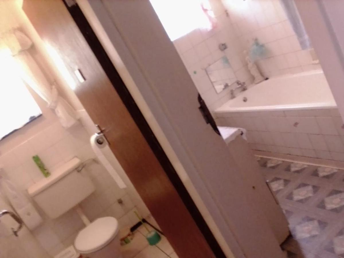 בלומפונטייין Heila'S In House Family Room-Homestay! מראה חיצוני תמונה